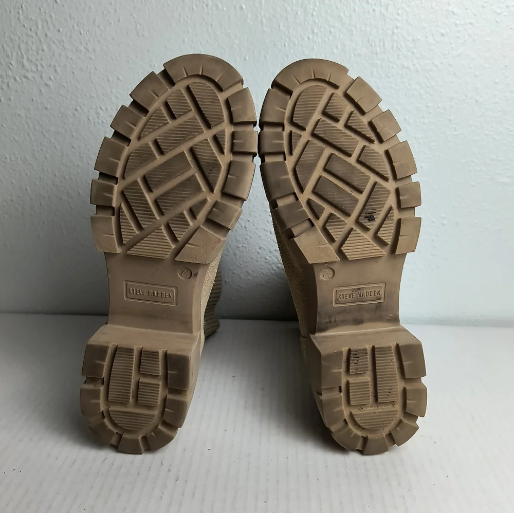 Steve Madden Hayle 7.5 Tan Platform Chelsea Chunky Boots Shoes